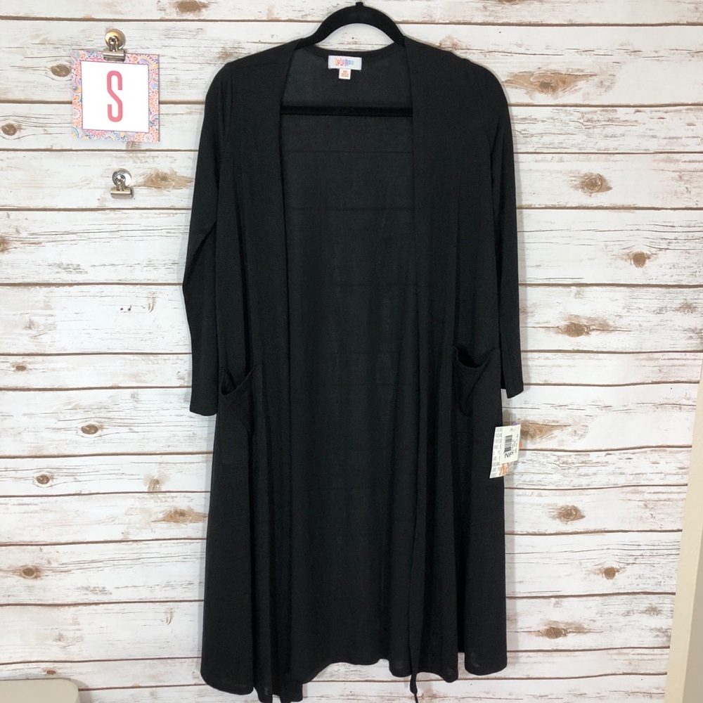 NWT LuLaRoe Sarah- SOLID BLACK!